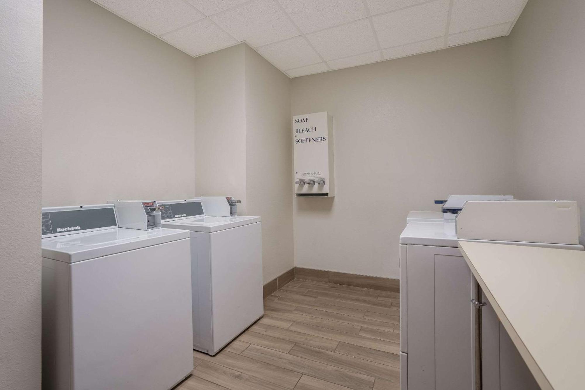 Mainstay Suites Wilmington - University Area Ngoại thất bức ảnh