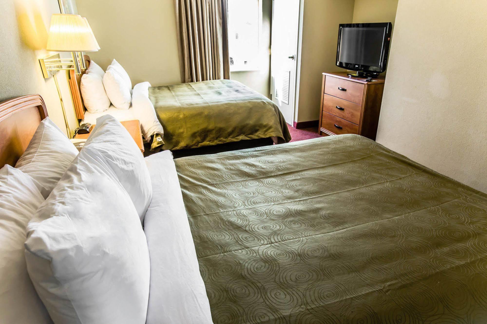 Mainstay Suites Wilmington - University Area Ngoại thất bức ảnh